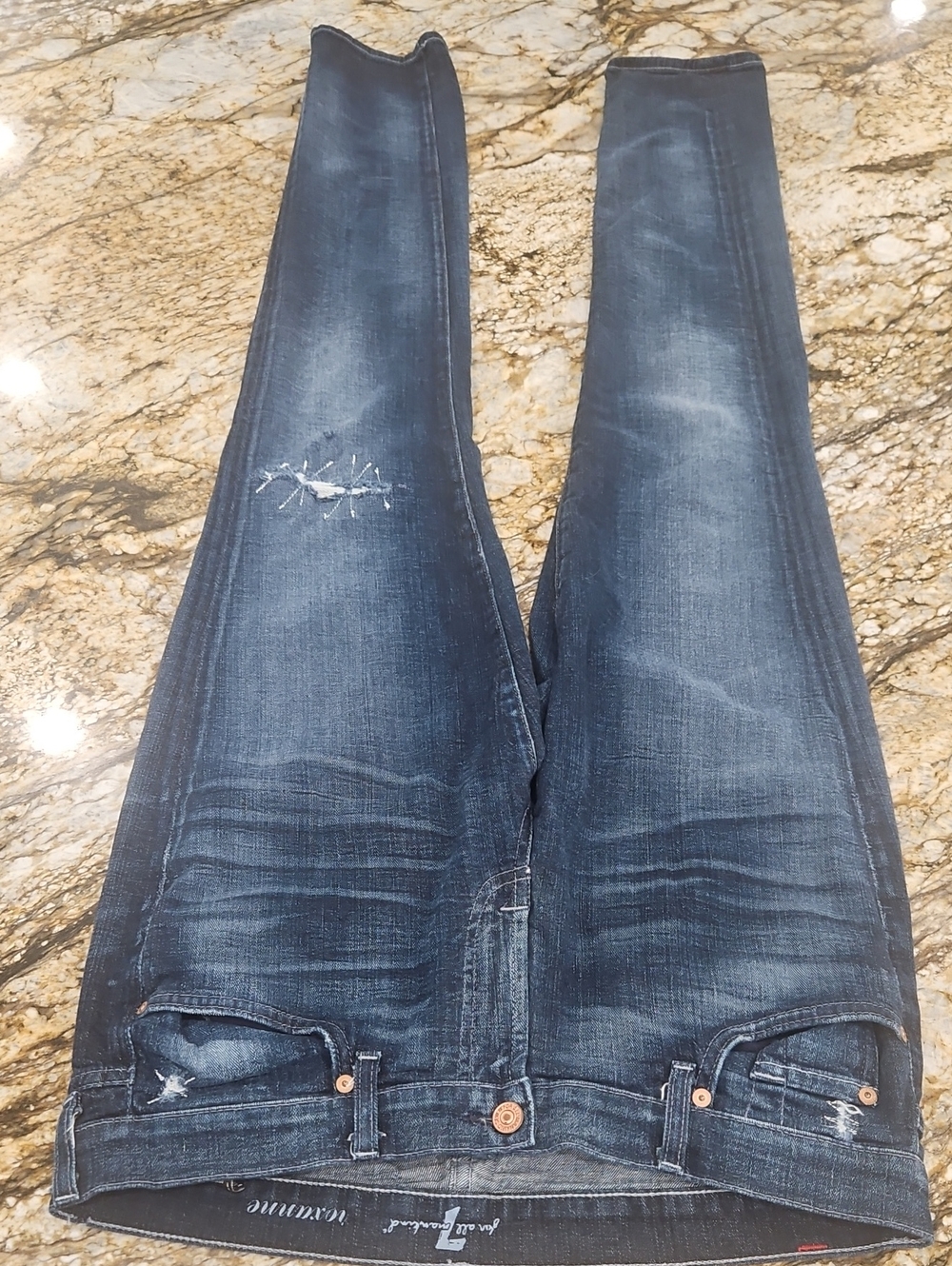7 For All Mankind Women's Jeans Distressed Markings. Size32 Inseam33 Rise7
